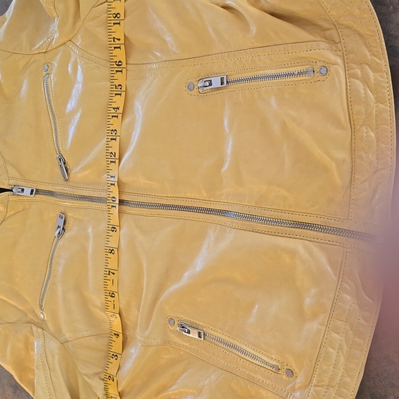 Mauritius Womens Yellow Leather Moto Jacket - Picture 7 of 10